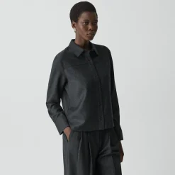 Boxy Shirt in Sleek Flannel