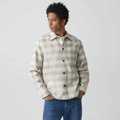 Button-Up Shirt in Textured Check
