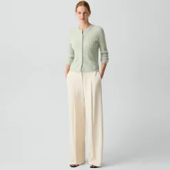 Cable-Knit Cardigan in Cashmere