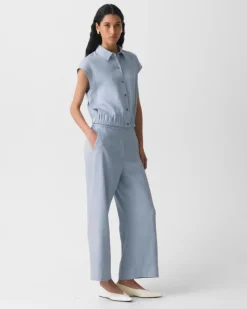 Cap-Sleeve Shirt in Fluid Linen