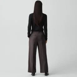 Classic Straight Pant in Sleek Flannel