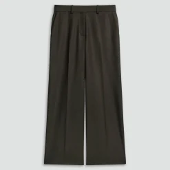 Classic Straight Pant in Sleek Flannel