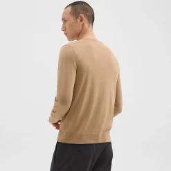 Crewneck Sweater in Regal Wool