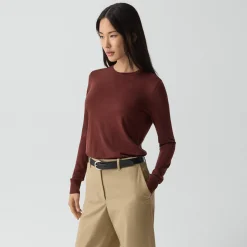 Crewneck Sweater in Regal Wool