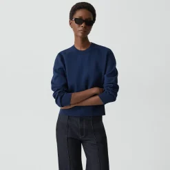 Cropped Crewneck Sweater in Light Bilen