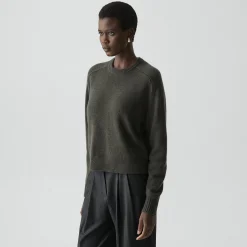 Cropped Crewneck Sweater in Cashmere