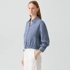 Cropped Shirt in Fluid Linen