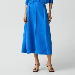 Curved Flare Skirt in Relaxed Silk