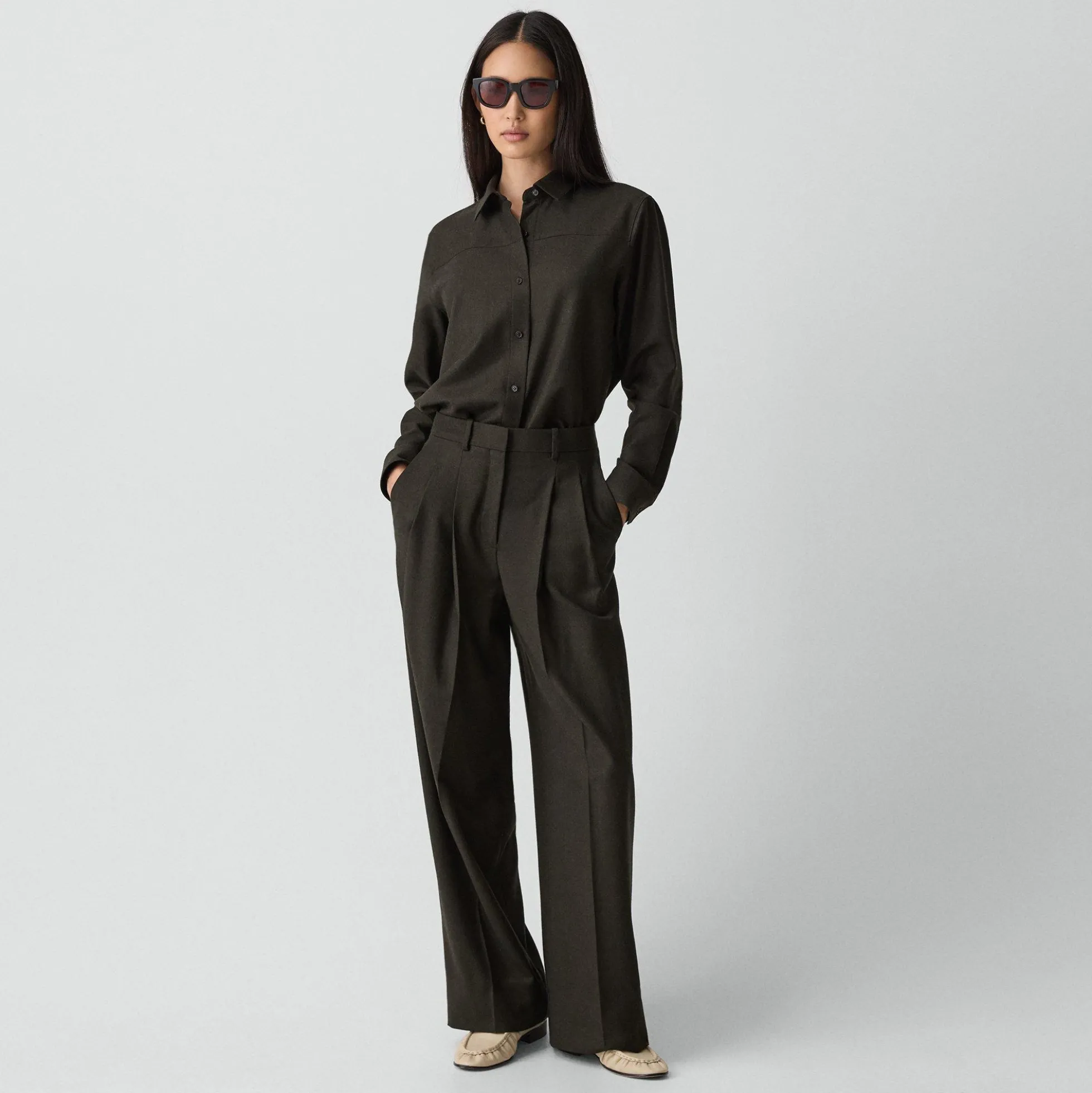 Double Pleat Pant, 33'' in Sleek Flannel