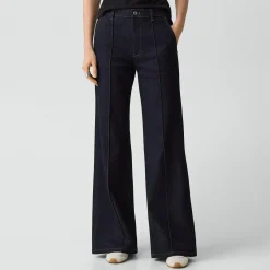 Fluid Flare Jean in Essential Denim