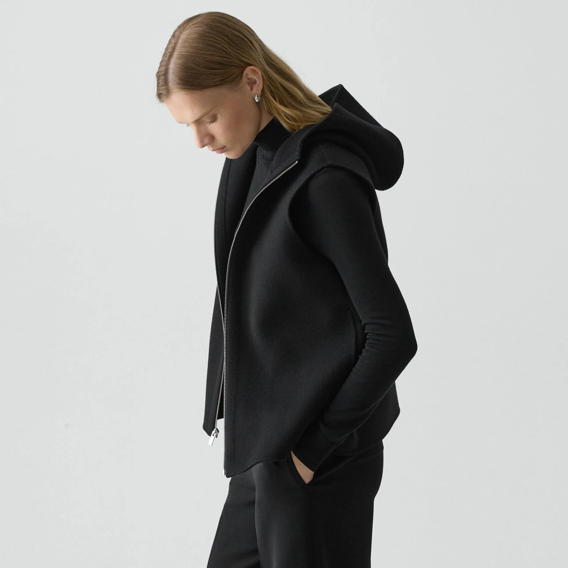 Hooded Vest in Double-Face Wool-Cashmere