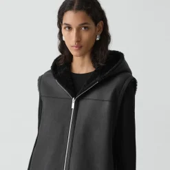 Hooded Vest in Shearling