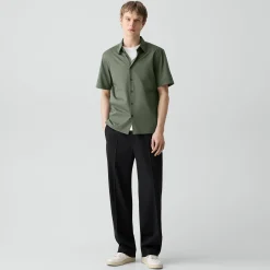 Irving Short-Sleeve Shirt in Structure Knit