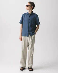 Irving Short-Sleeve Shirt in Relaxed Linen
