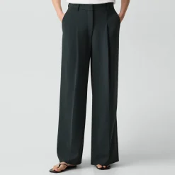 Pleated Wide-Leg Pant, 30'' in Admiral Crepe