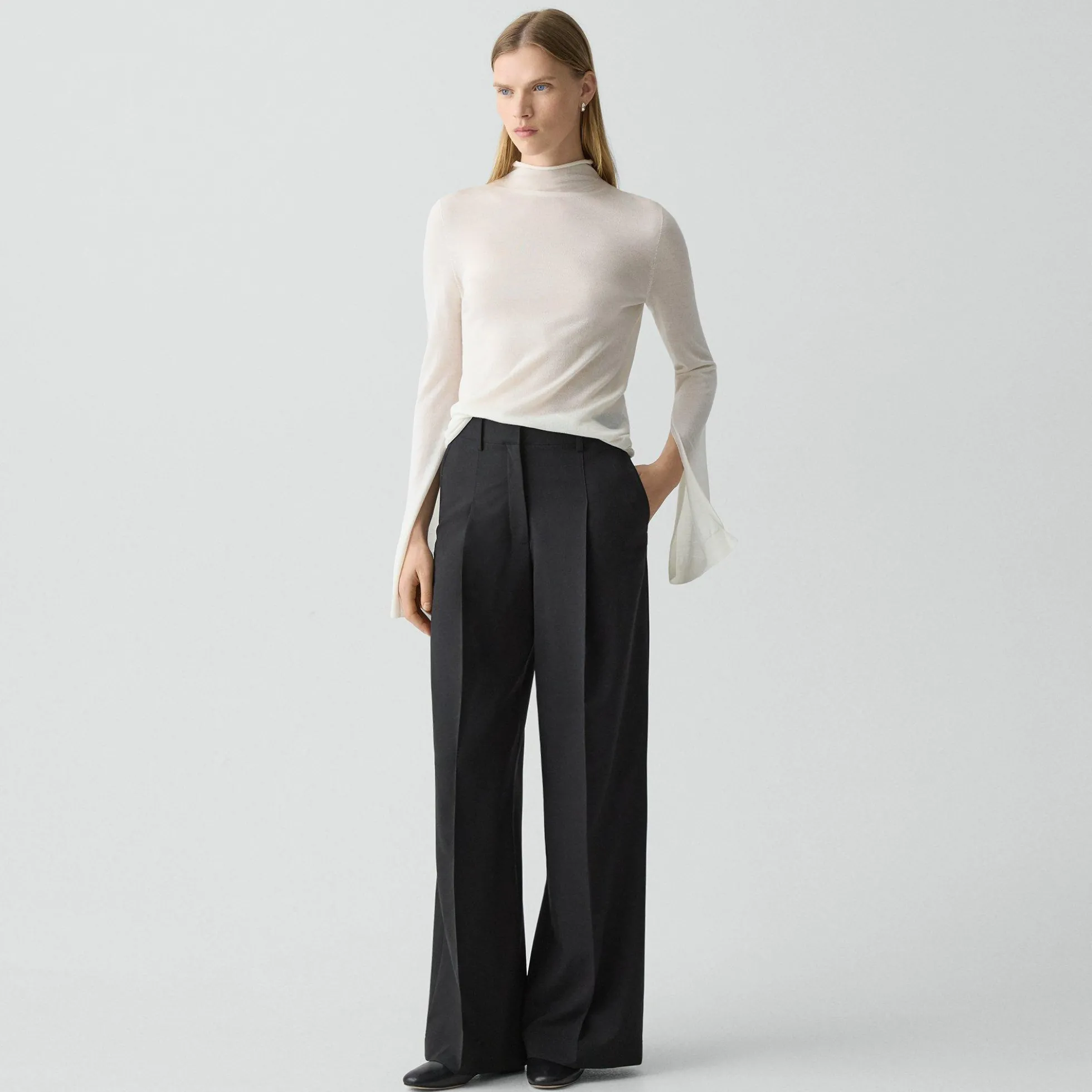 Pleated Wide-Leg Pant, 33'' in Good Wool