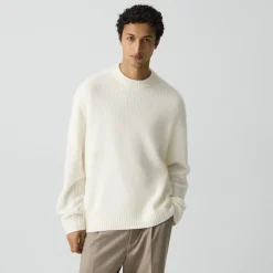 Relaxed Crewneck Sweater in Astor Wool