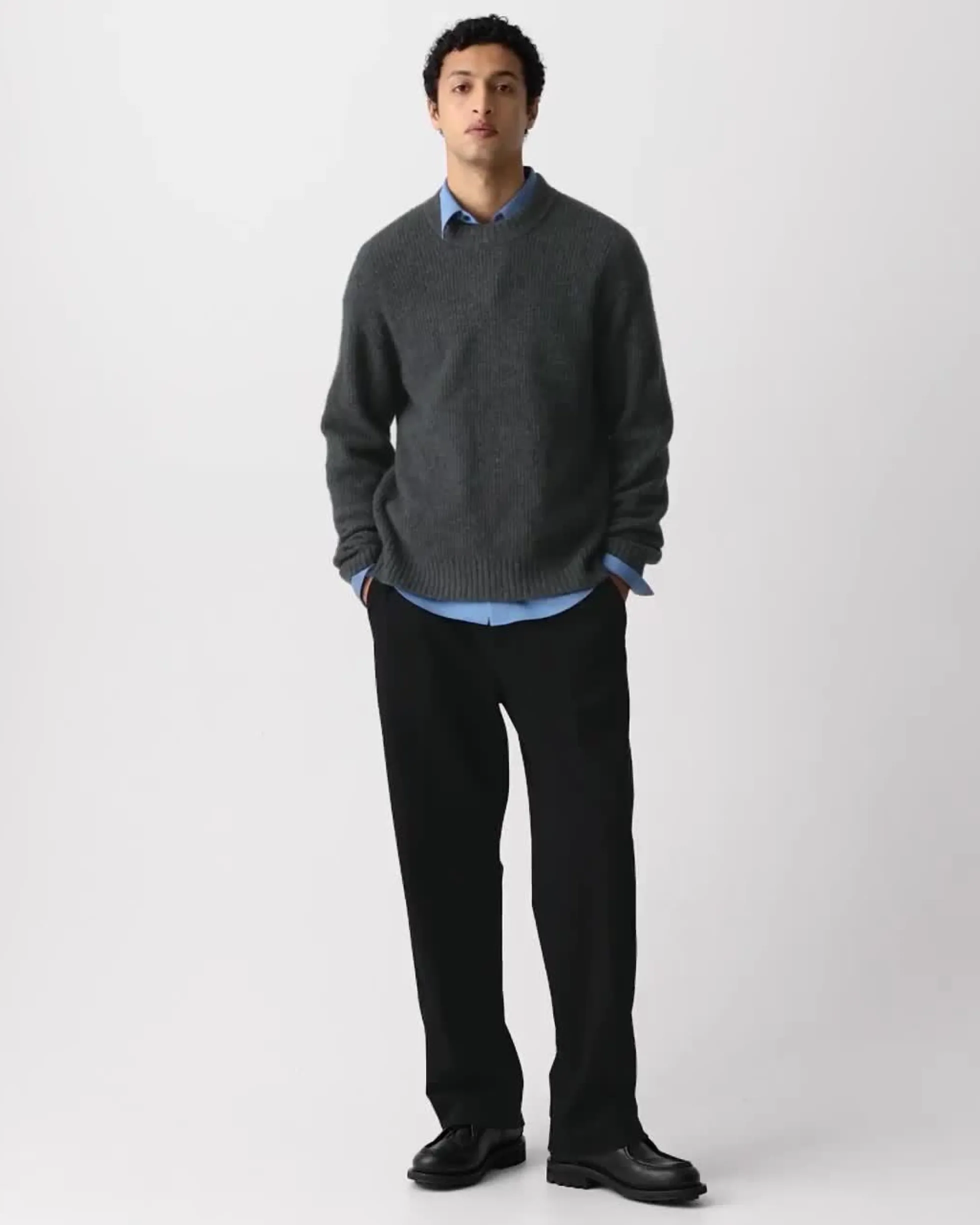 Relaxed Crewneck Sweater in Astor Wool