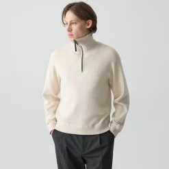Relaxed Quarter-Zip Sweatshirt in Wool Bilen
