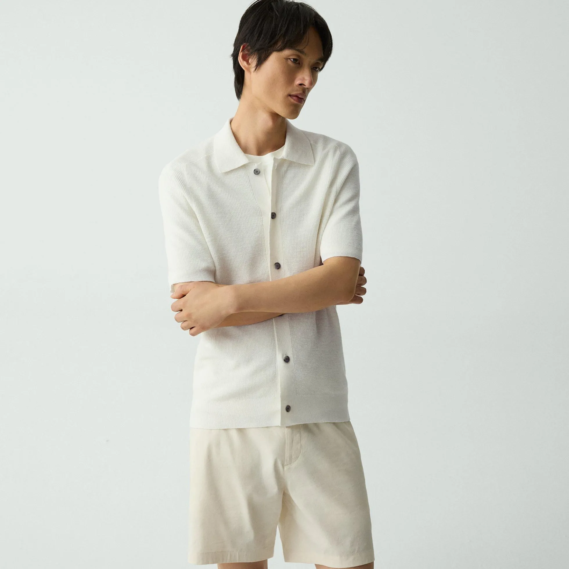 Short-Sleeve Button-Up Shirt in Pacific Linen