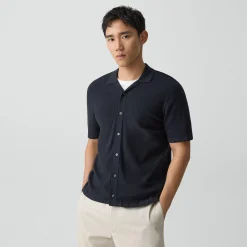 Short-Sleeve Button-Up Shirt in Light Bilen