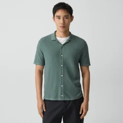 Short-Sleeve Button-Up Shirt in Light Bilen