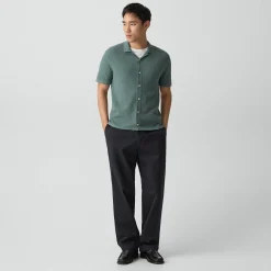 Short-Sleeve Button-Up Shirt in Light Bilen