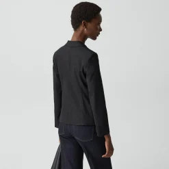 Shrunken Three-Button Blazer in Good Linen