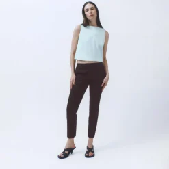 Sleeveless Boatneck Top in Good Linen