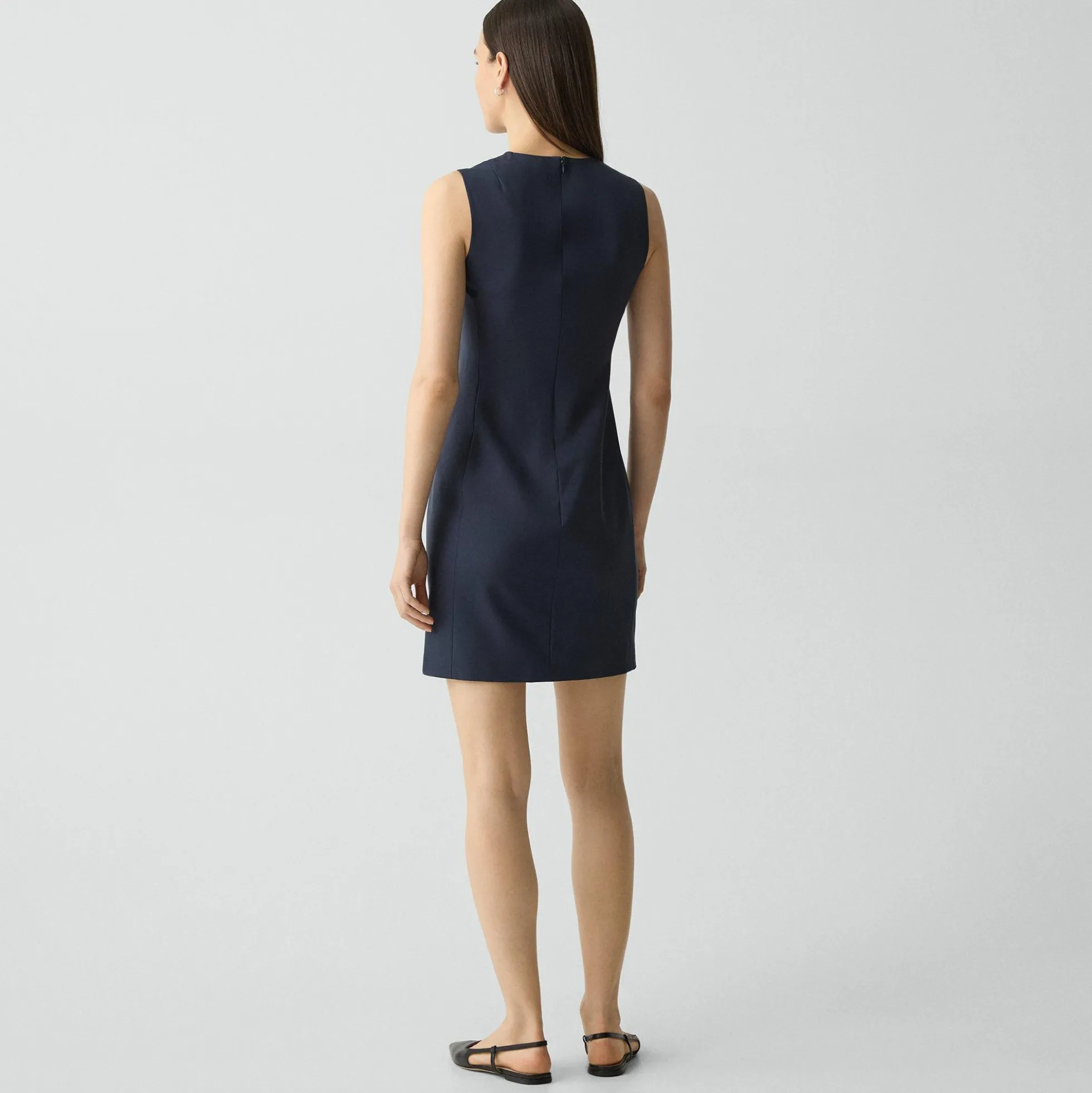 Sleeveless Fitted Dress in Good Wool