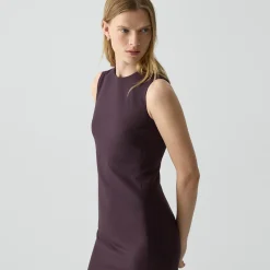 Sleeveless Fitted Dress in Good Wool