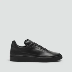 Sneaker in Leather
