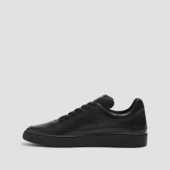 Sneaker in Leather
