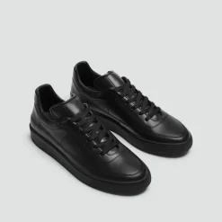 Sneaker in Leather