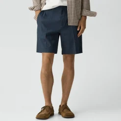 Standard Short in Good Linen