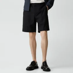 Standard Short in Good Linen