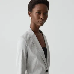 Staple Blazer in Textured Linen