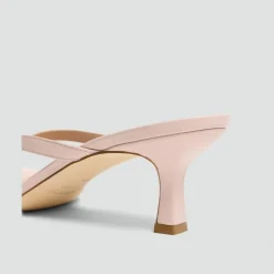 Thong Sandal in Leather