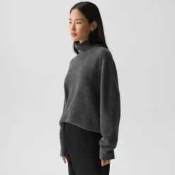 Turtleneck Sweater in Astor Wool