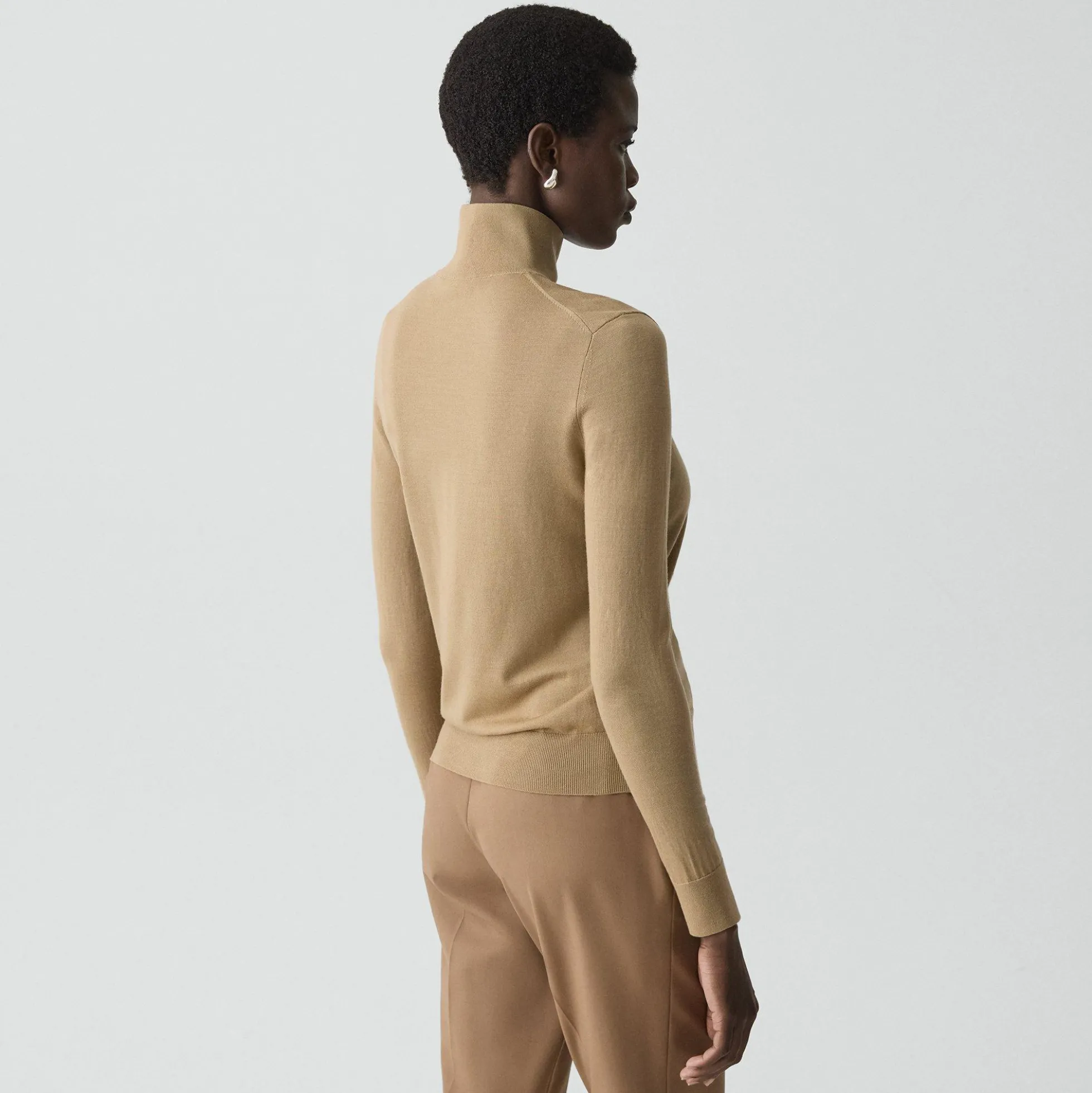 Turtleneck Sweater in Regal Wool