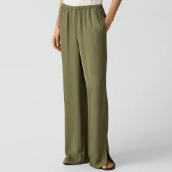 Vented Pull-On Pant in Washed Twill