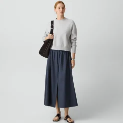 Vented Skirt in Relaxed Poplin