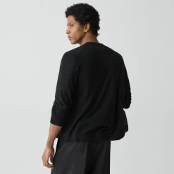 V-Neck Cardigan in Regal Wool