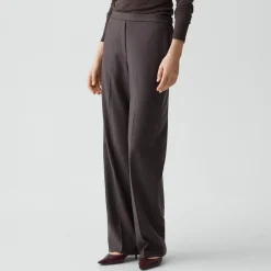 Wide-Leg Pull-On Pant in Sleek Flannel