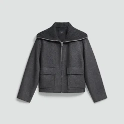 Wing Collar Jacket in Circle Wool