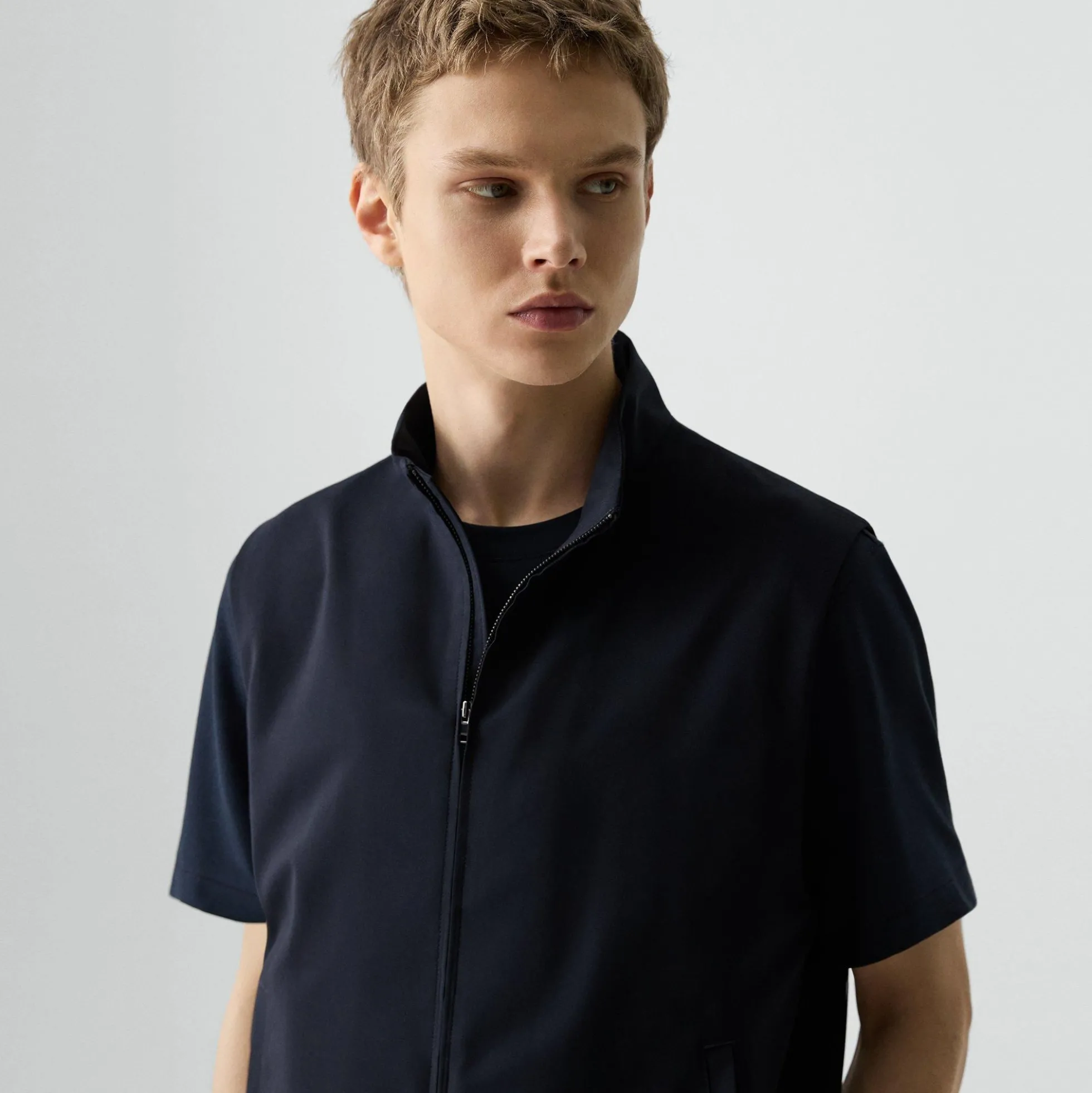 Zip Vest in Motion Wool